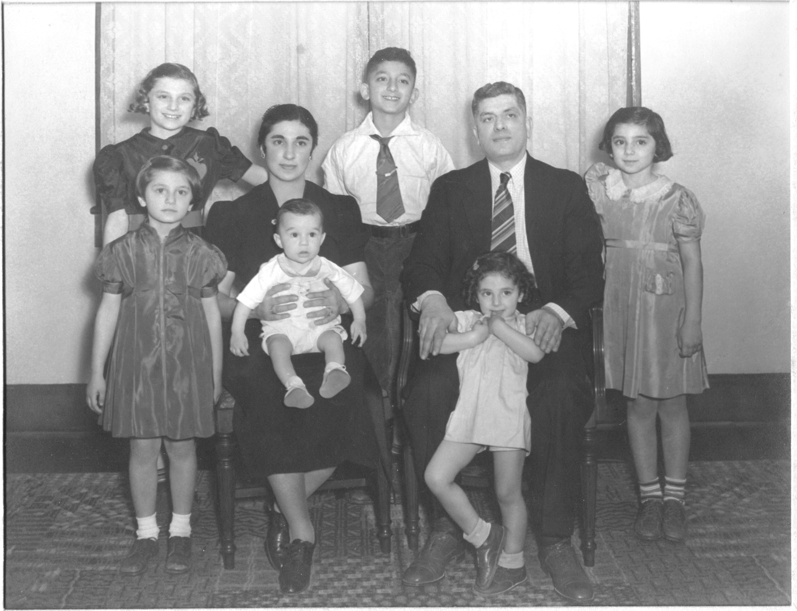 Saraf Family 1939